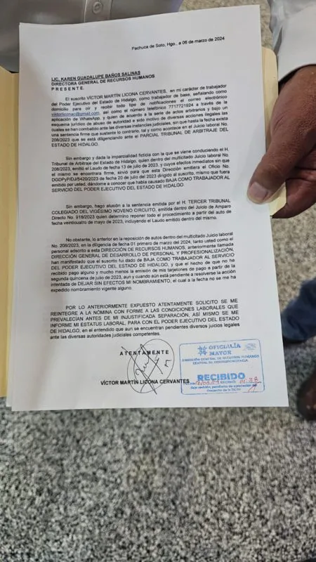 Víctor Licona busca su reincorporación como líder del SUTSPEEH