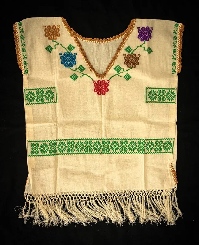 Lucrecia Hernández, orgullosa de compartir su saber artesanal 