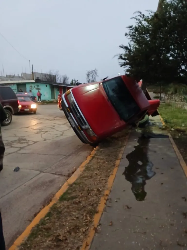 Tulancingo: Policías municipales accionan armas de fuego para dispersar a civiles