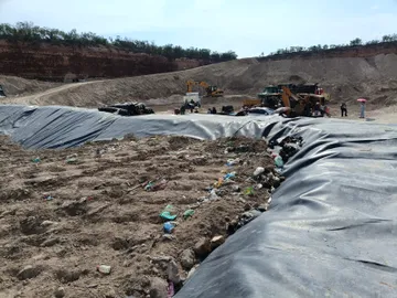 El proyecto vuelve al centro de la polémica: Hidalgo reconoce que el relleno de Tula no tiene permiso para operar.