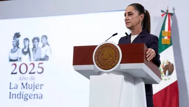 Sheinbaum confirmó apoyo a la alcaldesa de Uruapan y detalló avances en agua en el campo, programas bienestar y Miss Universo.