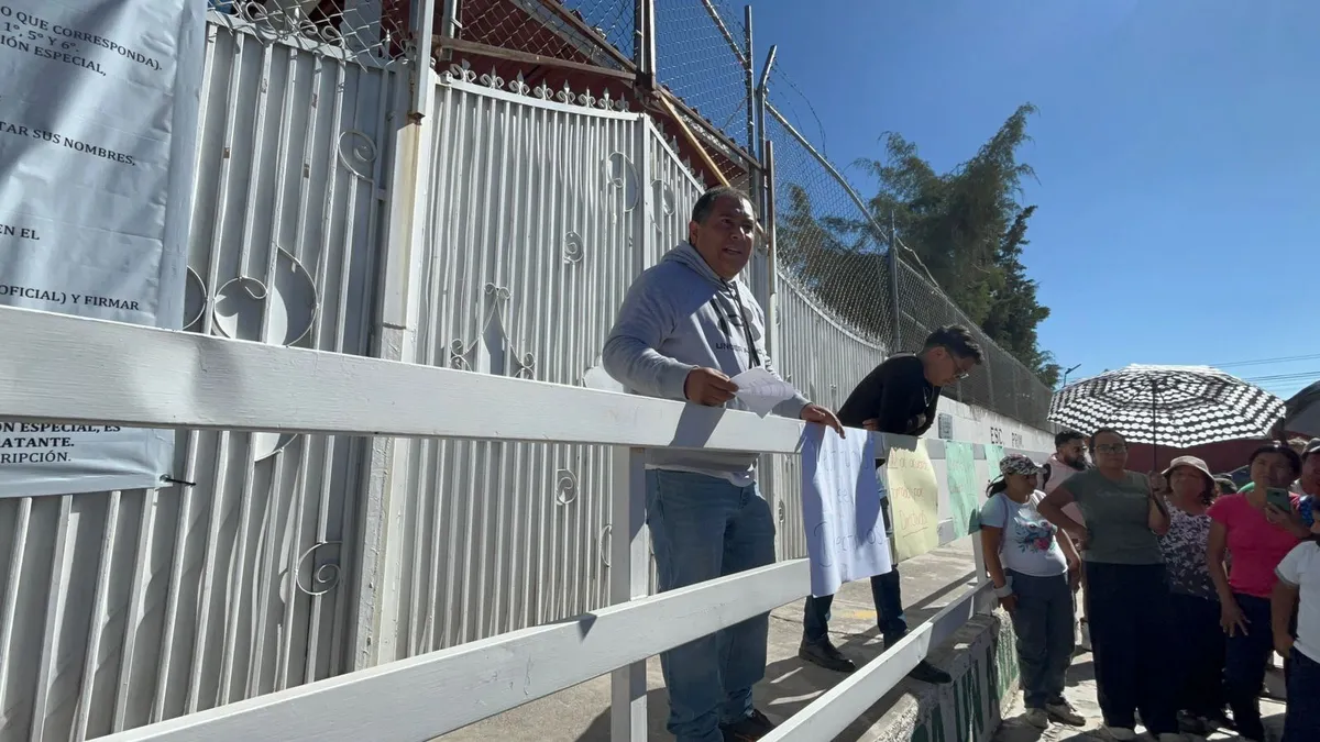 cierran escuela en san antonio pachuca