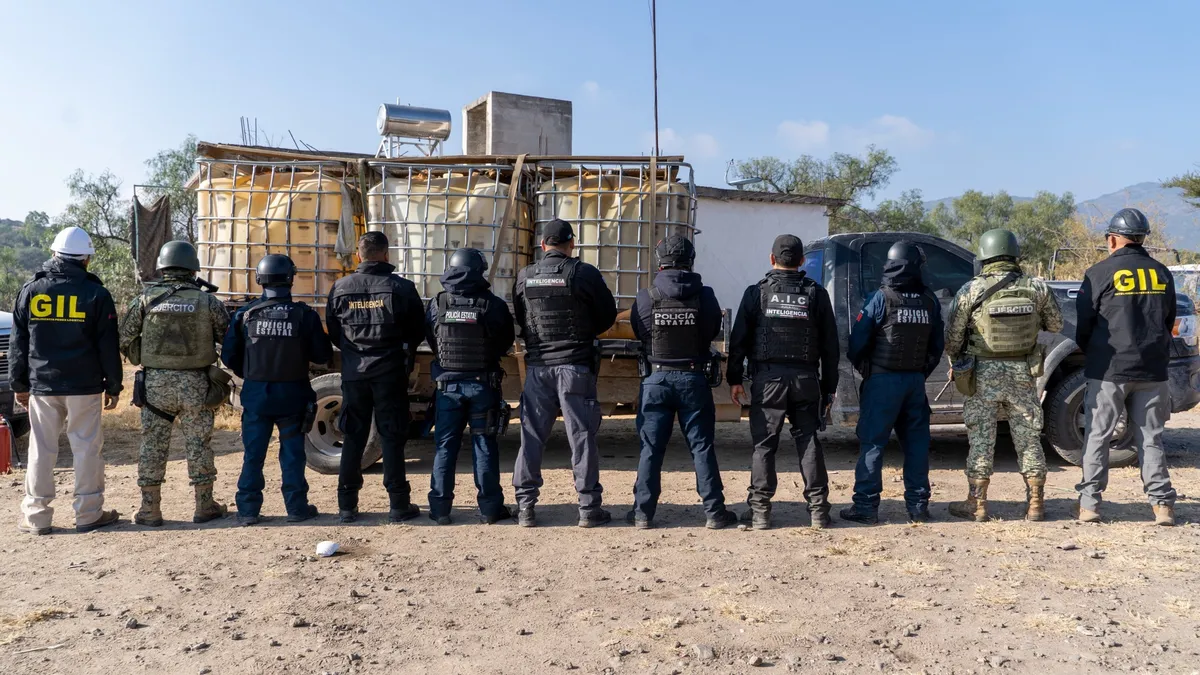 Aseguran predio donde se almacenaba droga en Tepetitlán