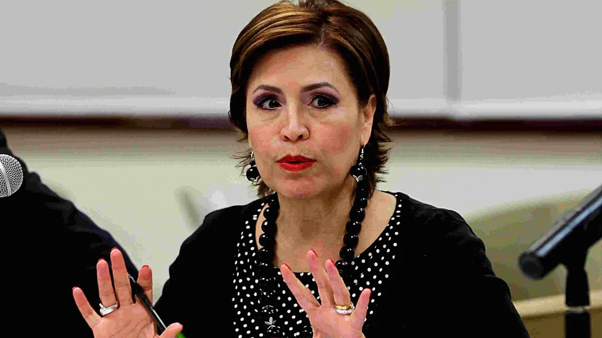 Rosario Robles da positivo a Covid 19 en prisión