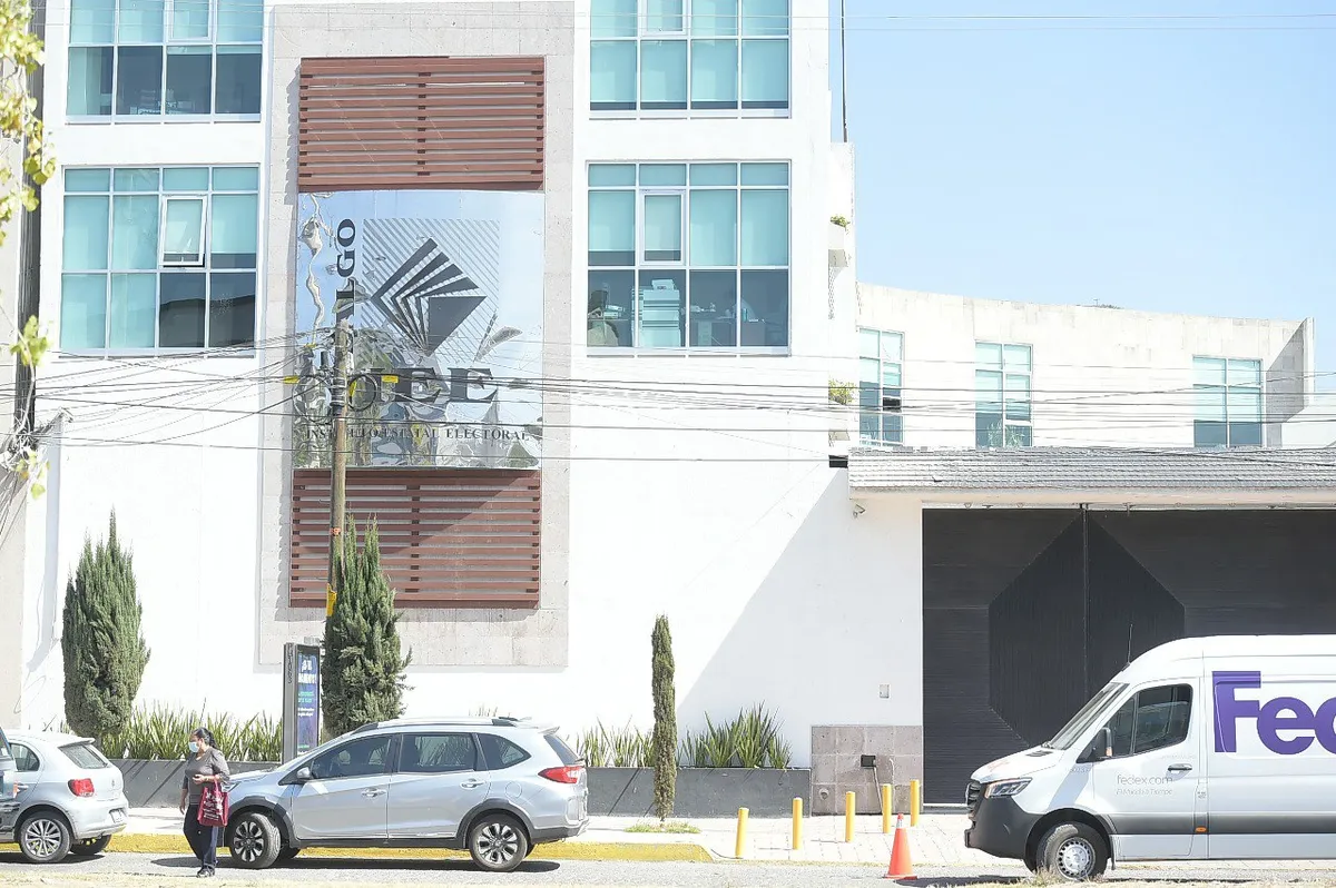 Se reúnen INE con consejeros del IEEH tras remoción de presidenta