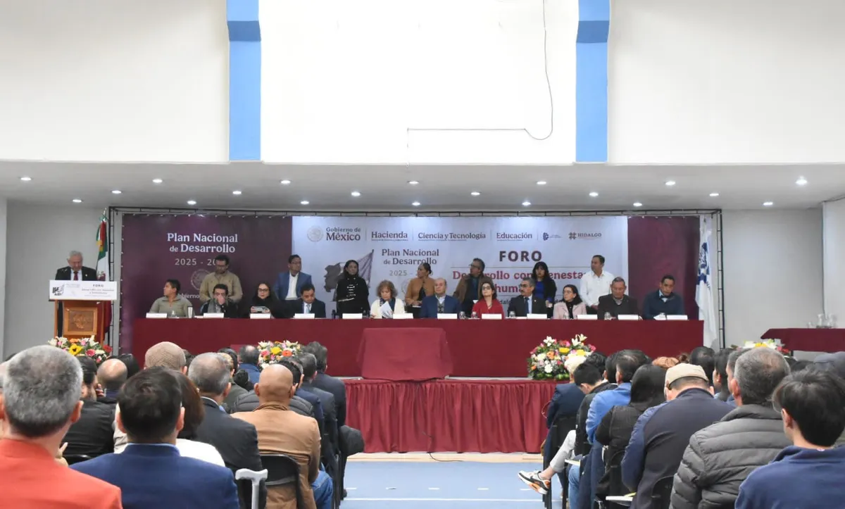 Realizan en Hidalgo Foro para integrar Plan Nacional de Desarrollo 2025-2030