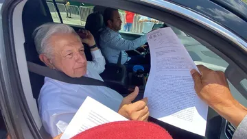 Andrés Manuel López Obrador se reúne con Julio Menchaca en Pachuca