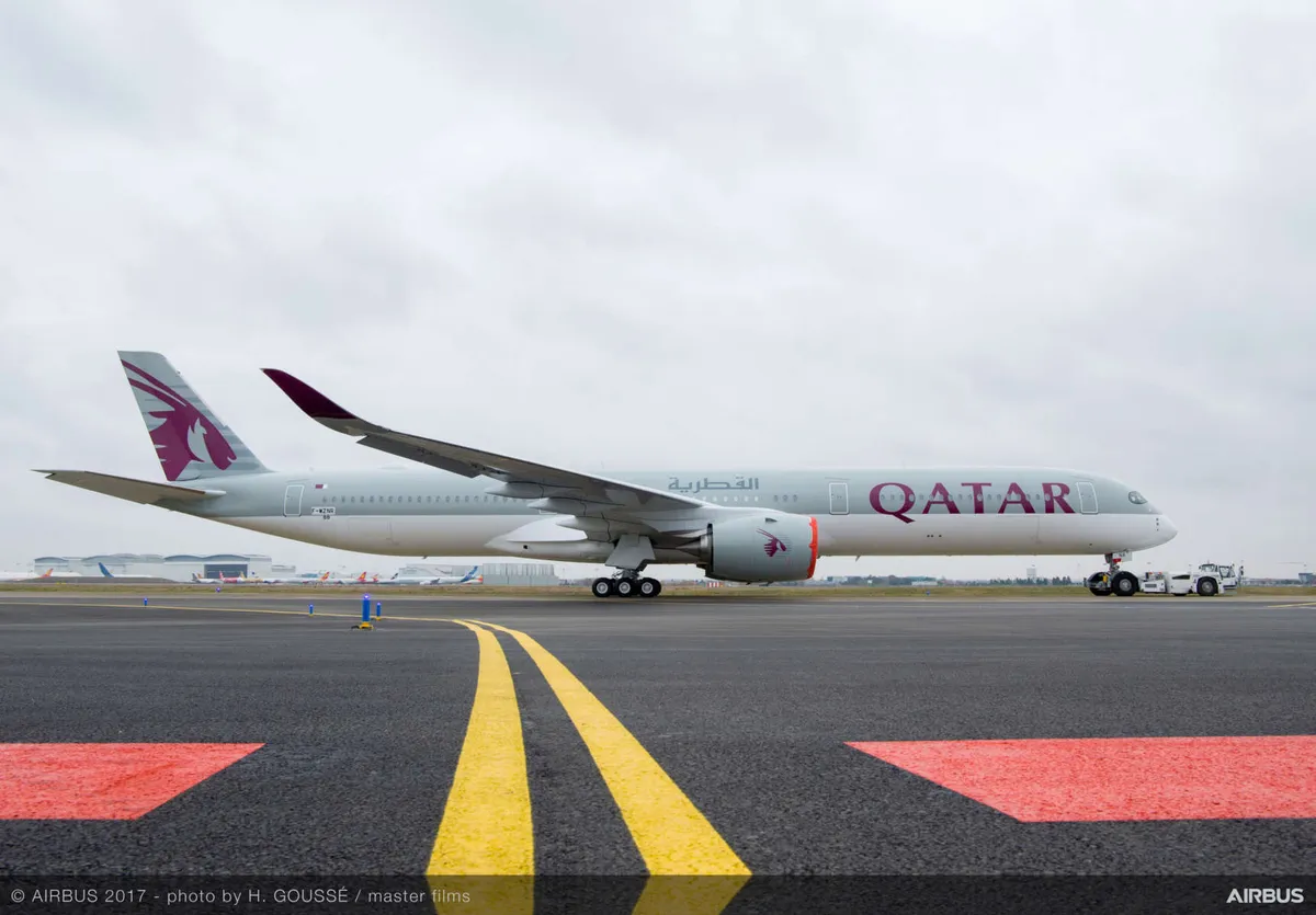 Qatar Airways confirma negociaciones para volar desde el AIFA