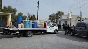 Decomisan más de 3 mil litros de huachicol en Tula