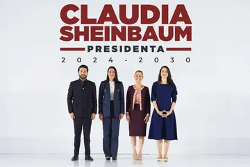 Claudia Sheinbaum presenta a sus secretarios de Trabajo, Turismo y Cultura