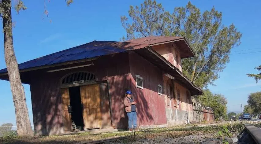 Ferromex y Ferrosur rehabilitarán estación de tren en Teocalco