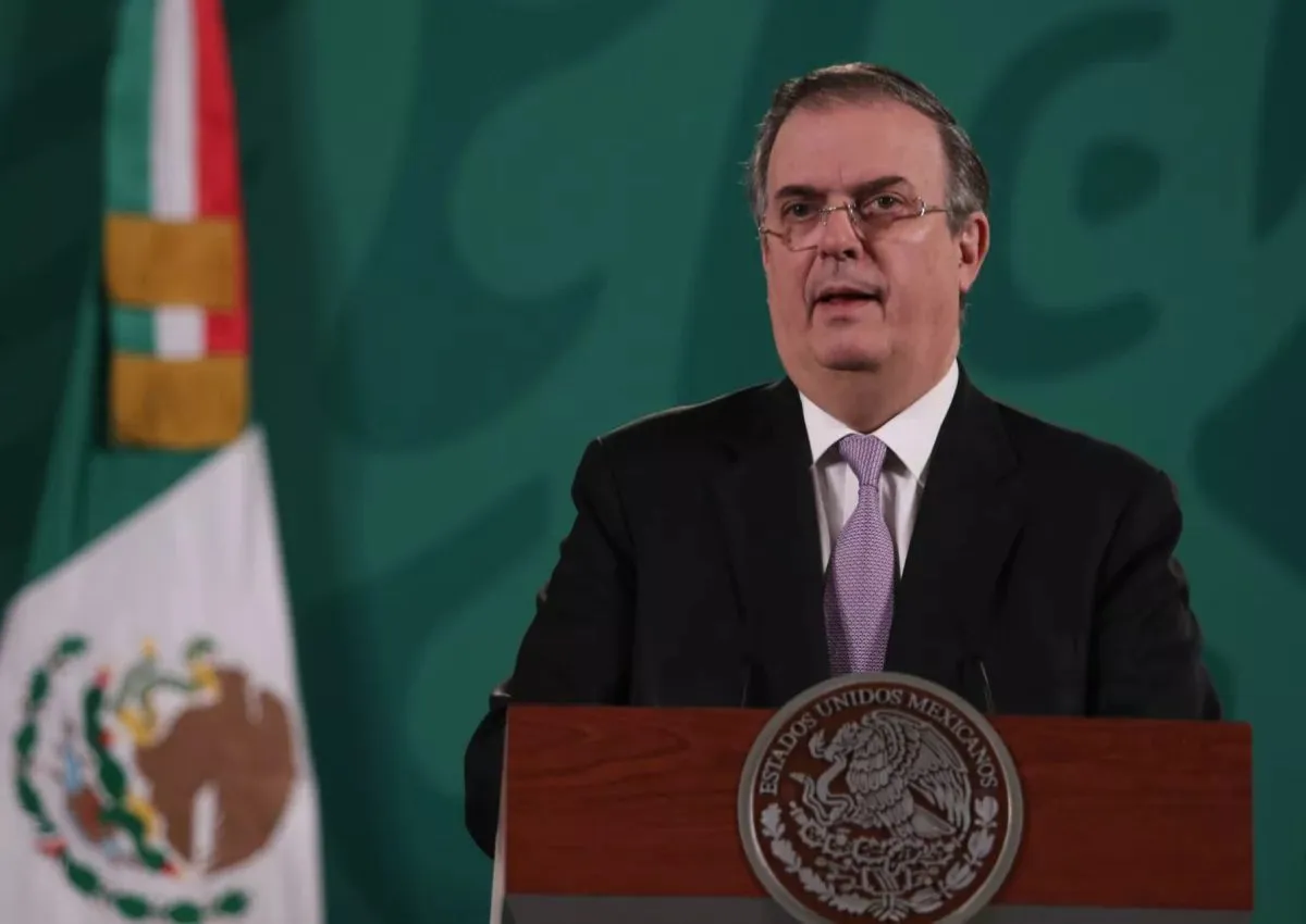 En L12 no se protege a nadie: AMLO; fui profesional: Ebrard