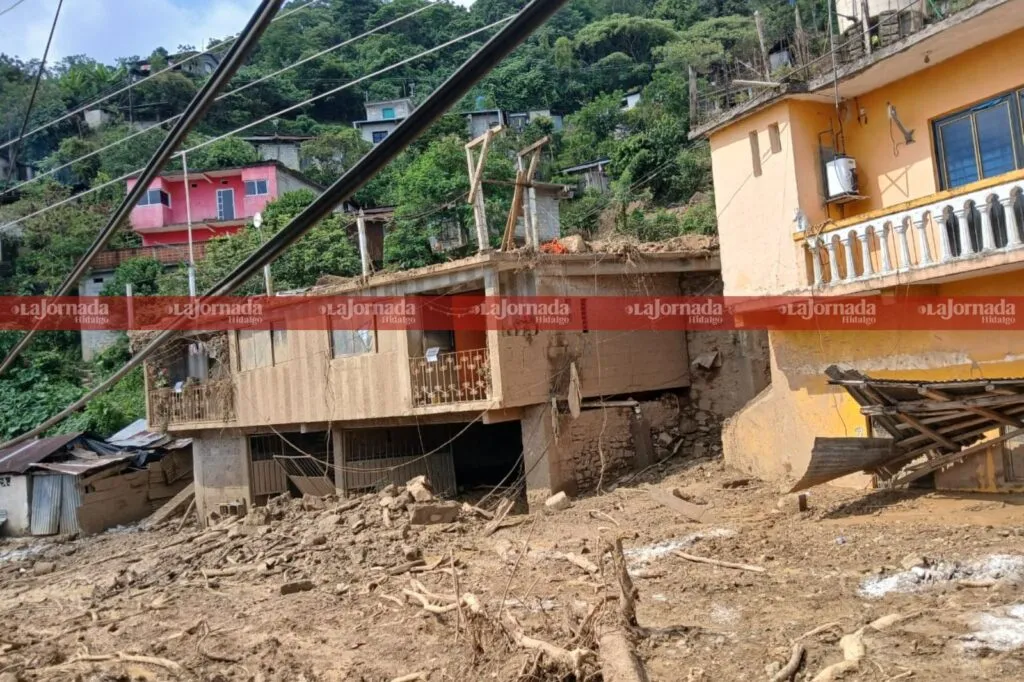 “Nos quedamos bajo la tierra”: la tragedia que golpeó a Acuautla