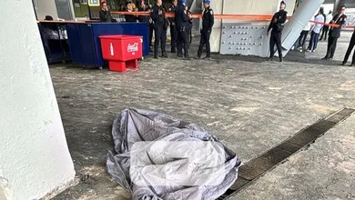 Aficioando muere en el Estadio Banorte