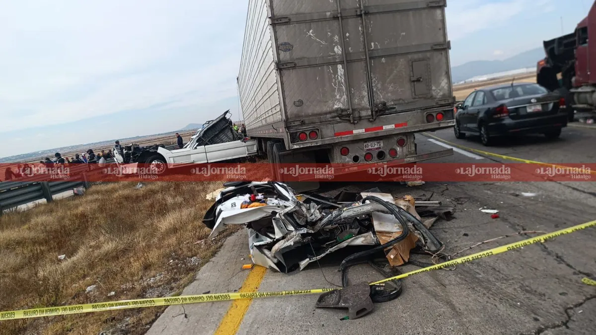 Autopista Arco Norte: accidente de tráiler deja una persona sin vida