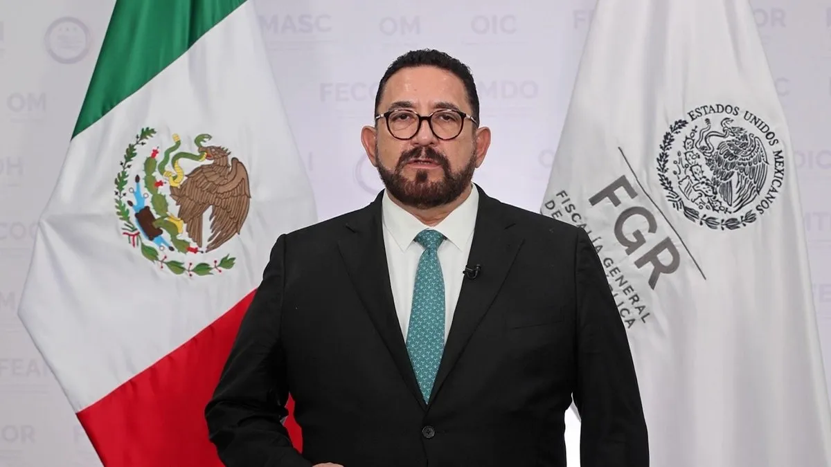 FGR detiene a siete mexicanos con fines de extradición a EU; enfrentan diversos cargos