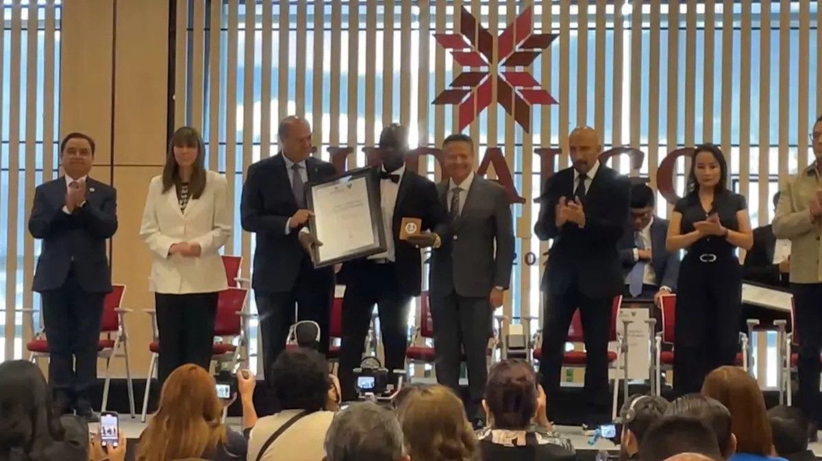 Julio Menchaca entrega el Premio Estatal del Deporte 2025: conoce a los galardonados
