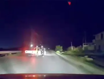 Automovilista escapa de asalto sobre la carretera Pachuca-Tepeapulco