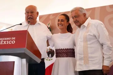 La esencia de la 4T es recuperar las instituciones públicas y los derechos del pueblo de México: Claudia Sheinbaum