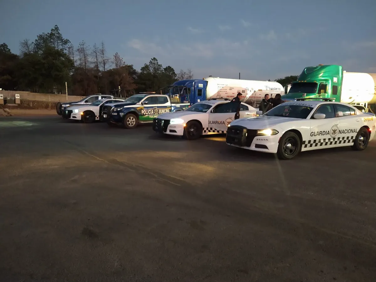 Inicia operativo de desvío de vehículos de carga pesada en la bajada de San José