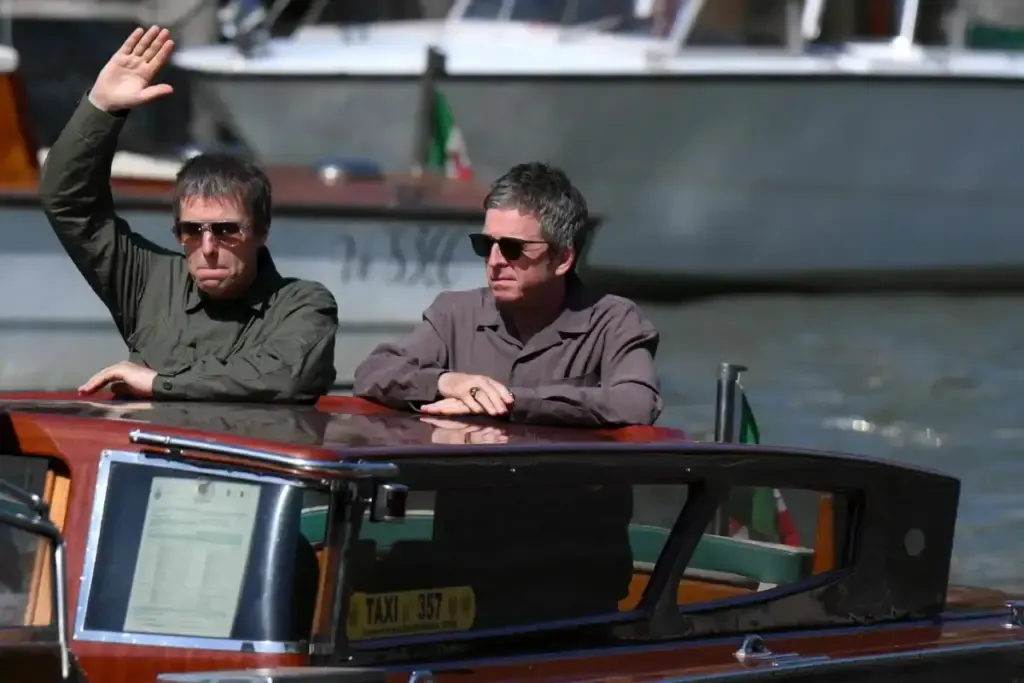 Oasis en Venecia: Liam y Noel Gallagher presentan su documental que mira al pasado sin rencor