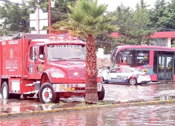 Julio llega con lluvias y anegaciones