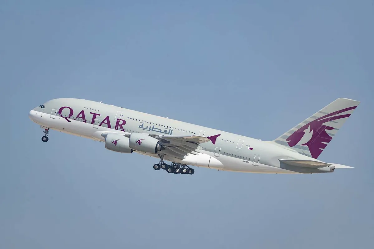 Qatar Airways quiere volar desde el AIFA, asegura Ebrard