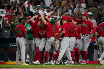 Felicita AMLO a selección mexicana en el Clásico Mundial de Beisbol