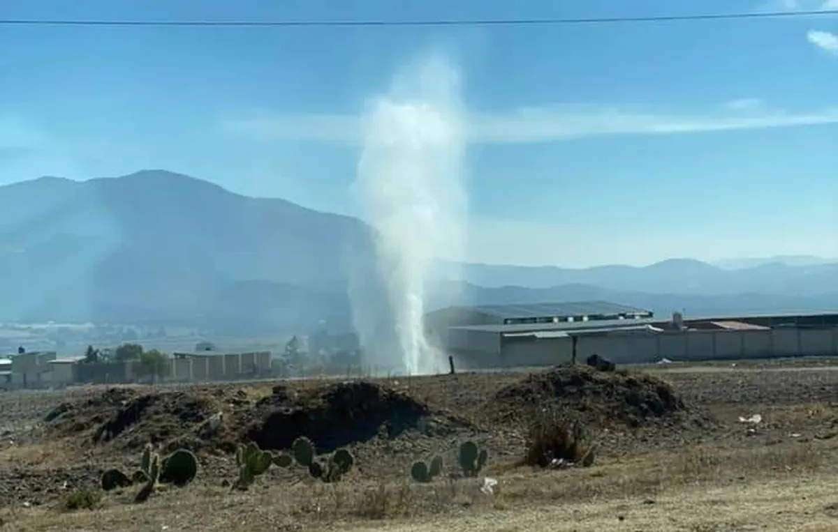 Tlaxcoapan: reportan fuga de ‘huachicol’ en comunidad de Doxey