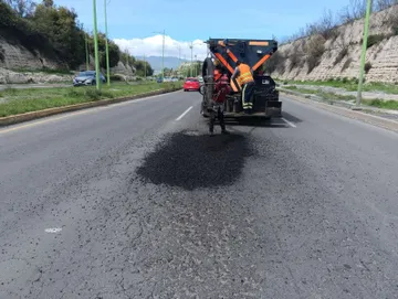 Firma SIPDUS convenios para concluir hasta mayo 80 obras estatales