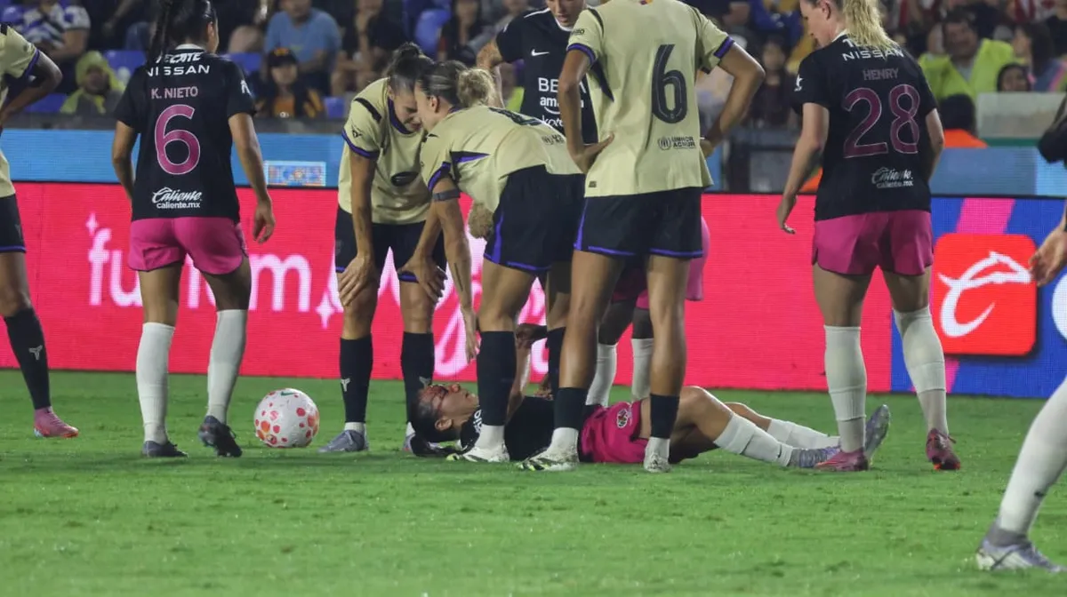 Charlyn Corral operada de emergencia