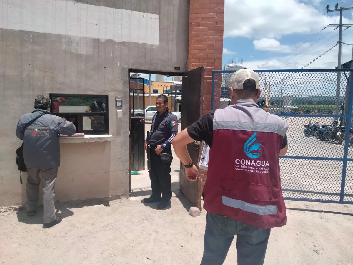 Conagua clausura descarga industrial ilegal en Atitalaquia