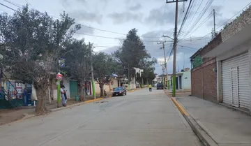 Tulancingo: Más de un año después, abren circulación en calle pavimentada a medias