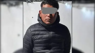 La pareja sostuvo una discusión que J.L.O.H terminó infringiendo varios navajazos a su novia, tras lo cual la abandonó.