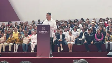 Ampliación de la México-Pachuca y continuación del Río de las Avenidas, anuncia Menchaca en cuarto informe