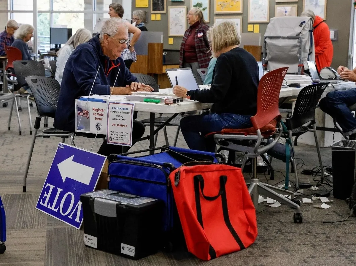 EU: los dos partidos se preparan para el fraude y manipulación del proceso