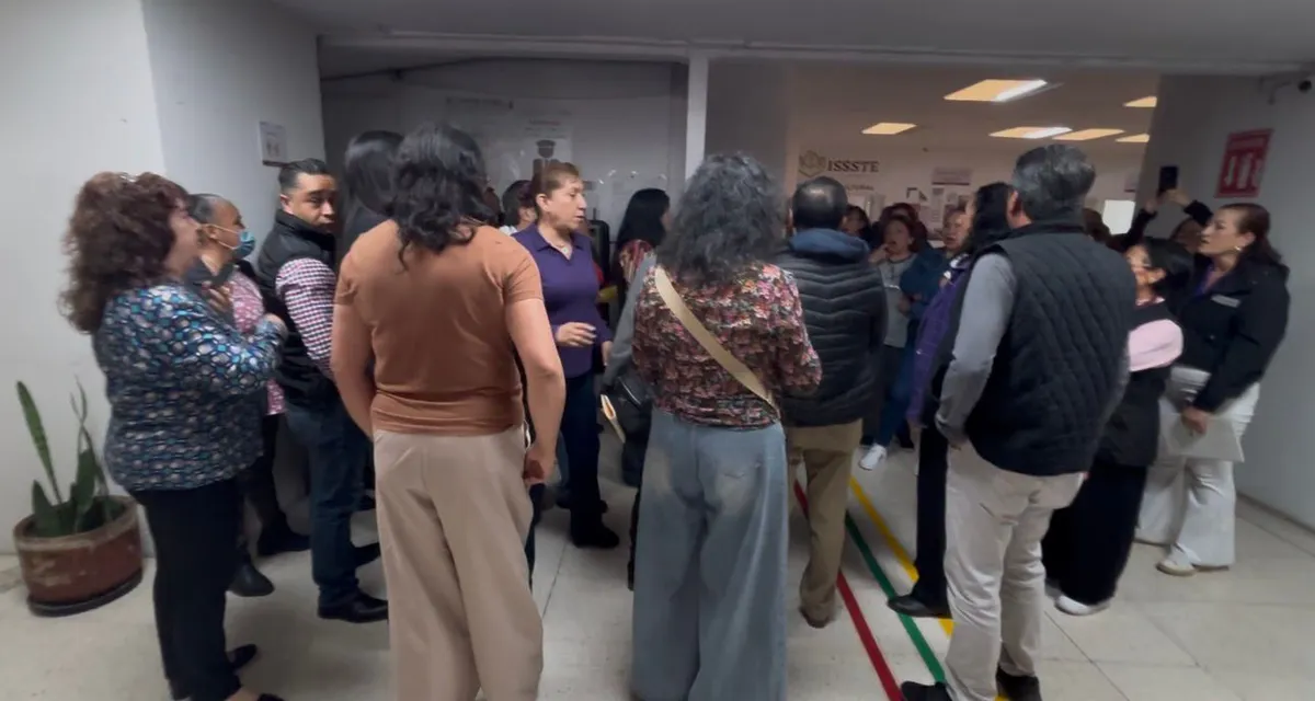 ISSSTE Hidalgo turna a Comité de Ética denuncias por violencia laboral tras protesta de trabajadoras