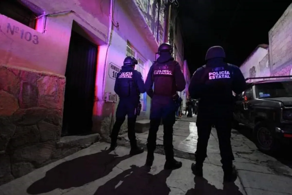 Pachuca: Desmantelan centro de distribución de drogas en El Arbolito