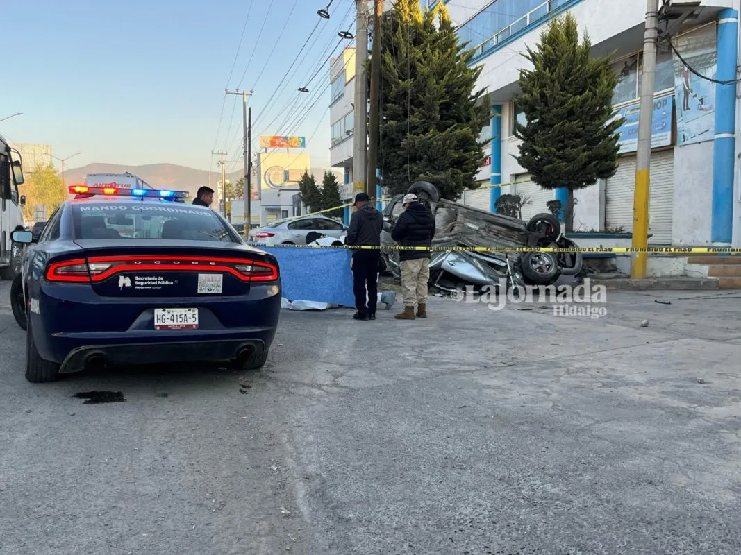 Carretera Pachuca-Sahagún: 1 persona sin vida y 2 heridos deja accidente