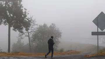 Autoridades mantienen vigilancia tras el paso del Frente Frío en Hidalgo. Se reporta saldo blanco, pero siguen las alertas.