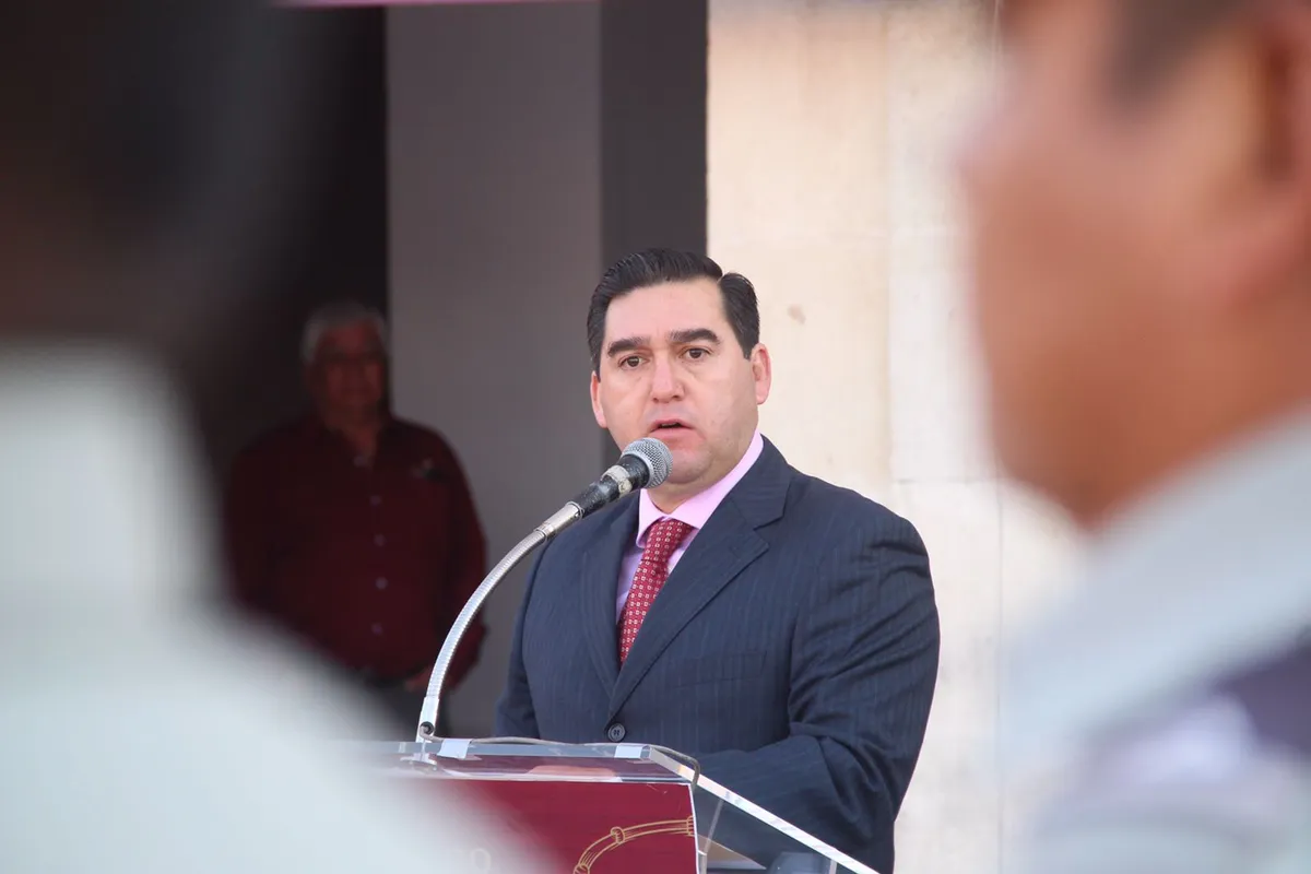 ‘Rumores’, registro de Napoleón González para contender en las elecciones 