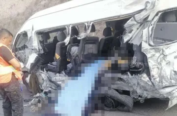 Carretera México-Querétaro: tráiler impacta a vehículos en Tepeji del Río