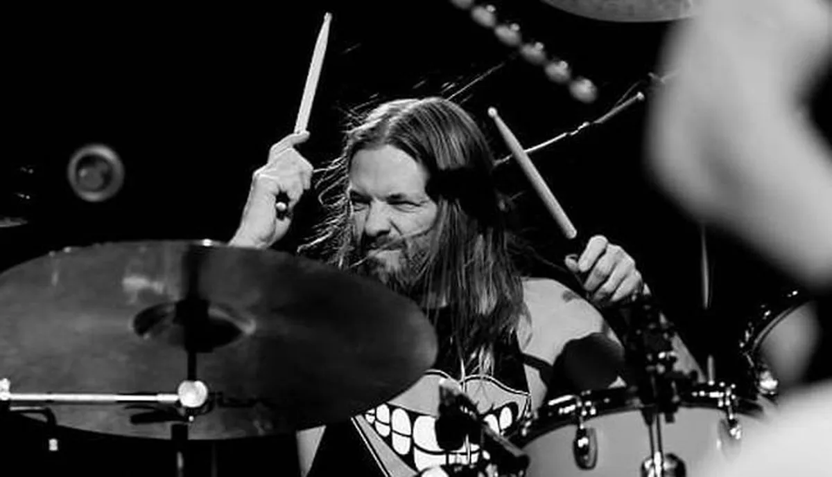 Muere el baterista de Foo Fighters, Taylor Hawkins