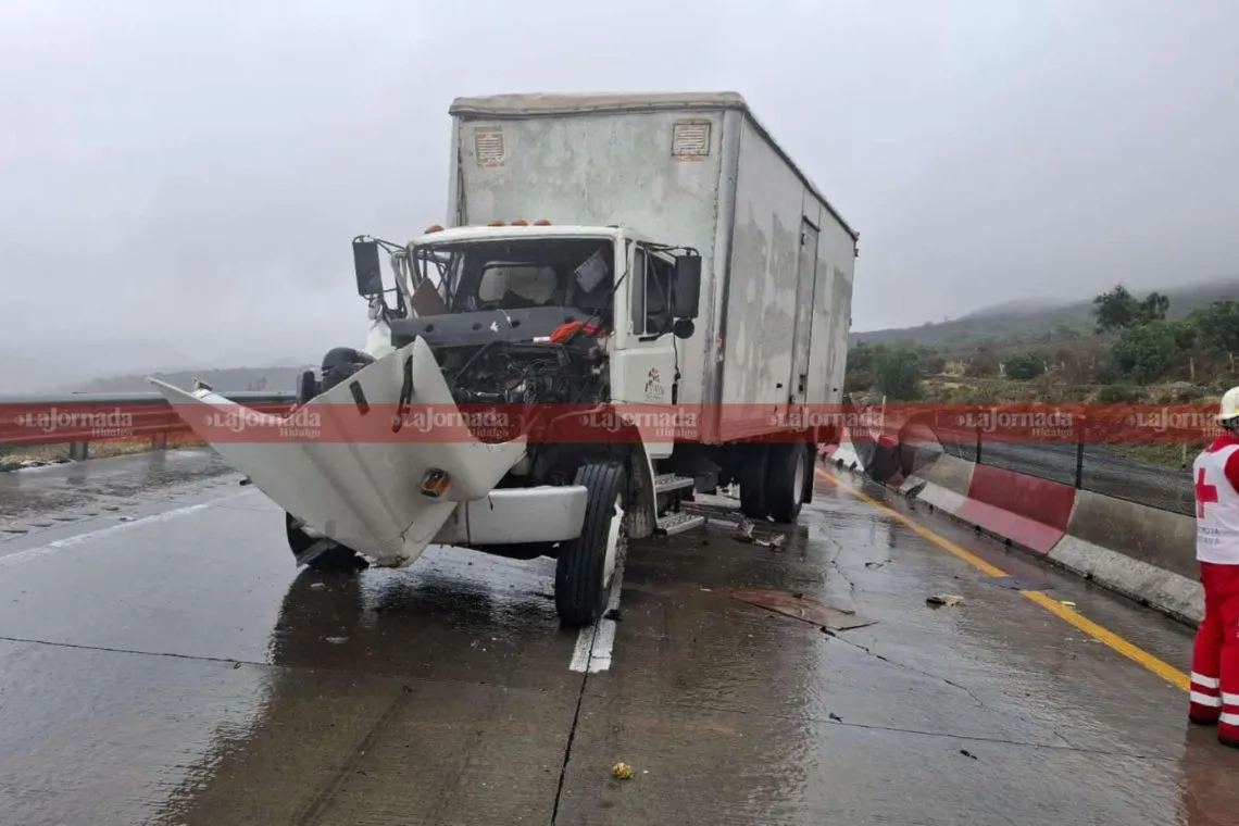 Accidente en la autopista Arco Norte genera caos vial