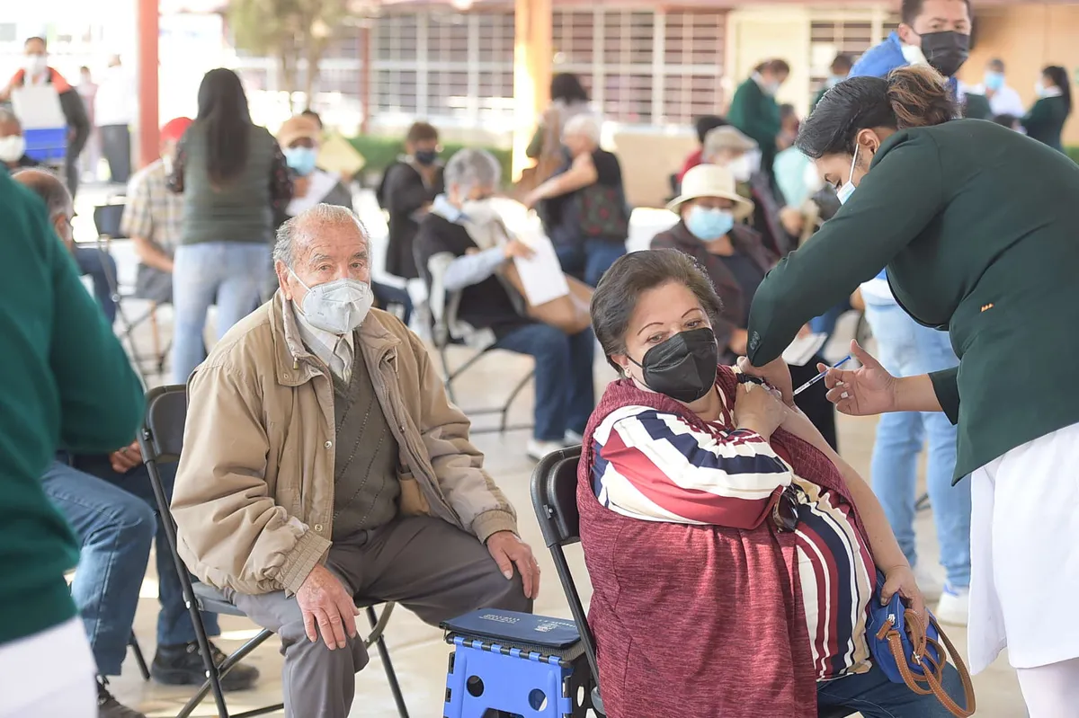 Lejanía de sedes de vacunación, razón por lo que no se vacunan en Hidalgo: Salud