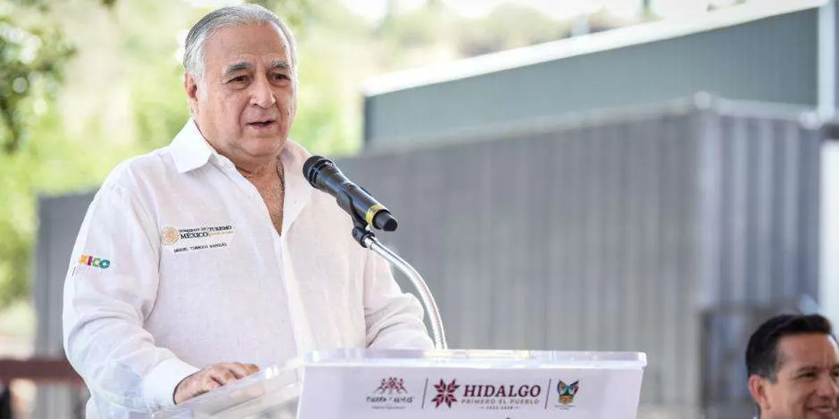 Secretario de Turismo de México dicta conferencia en Hidalgo