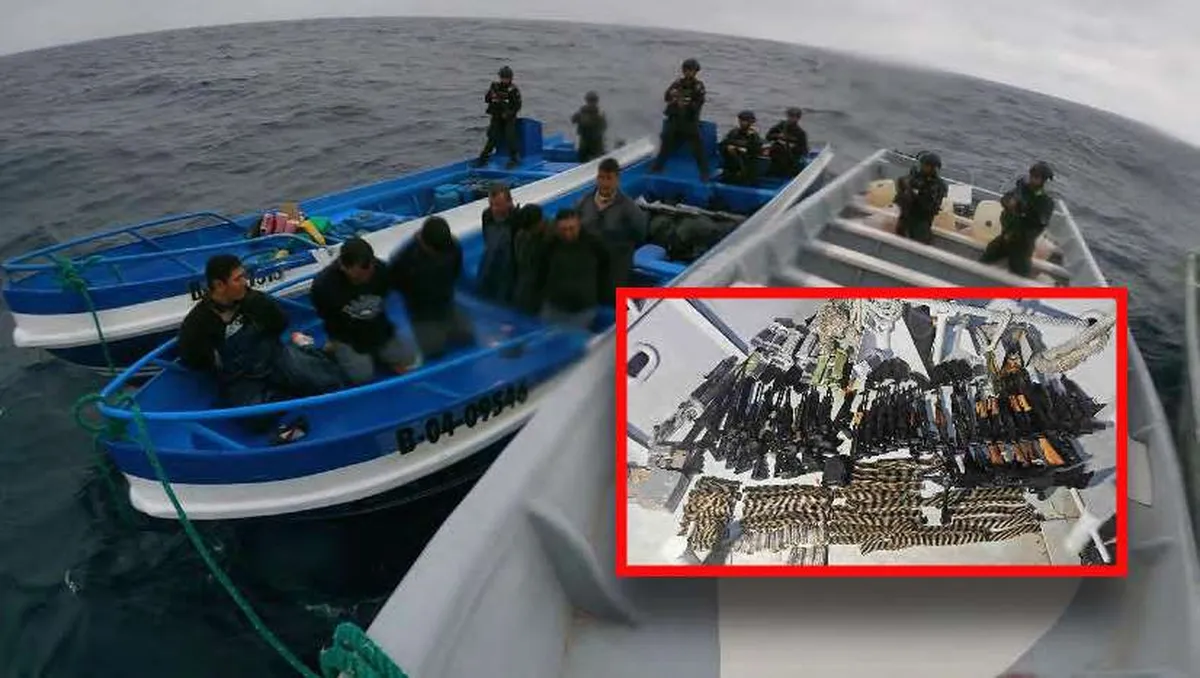 El Salvador decomisa drogas y armamento enviado desde México hacia Ecuador