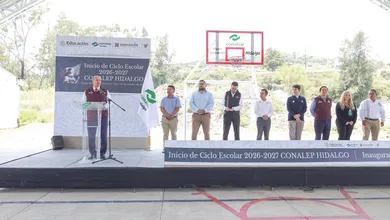 El Conalep Tepeji arrancó el ciclo escolar con nueva infraestructura. La cancha podrá utilizarse para actividades deportivas, culturales y académicas.