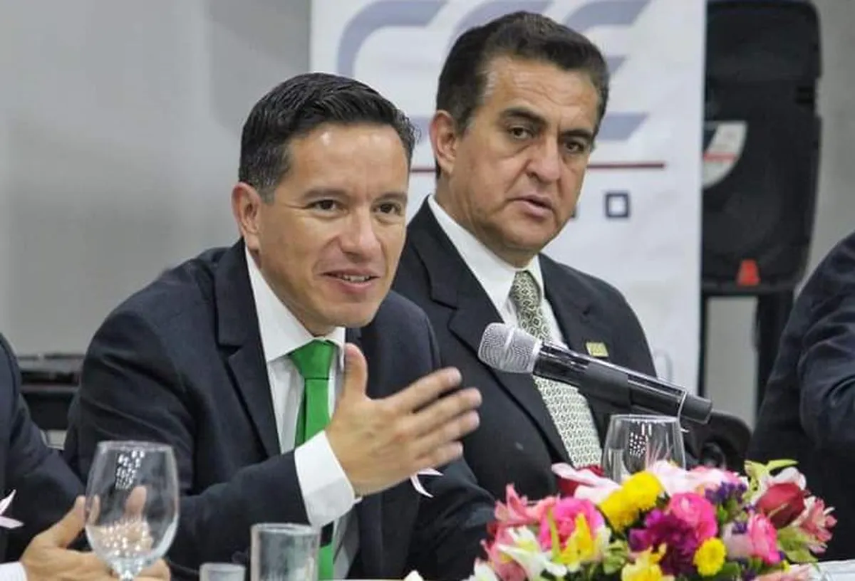 Carlos Henkel Escorza