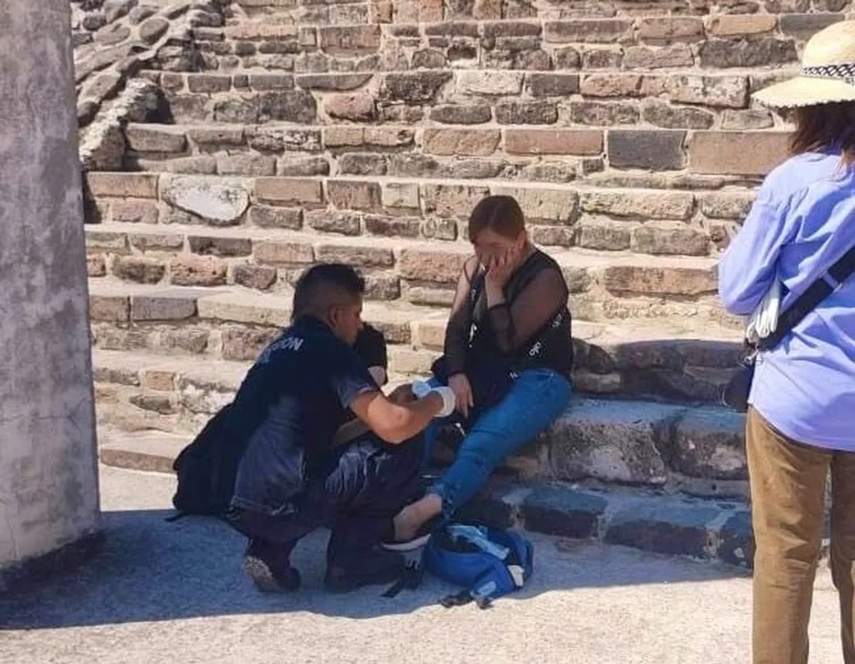 Mujer cae en pirámide de Tula durante Viernes Santo; no requirió hospitalización